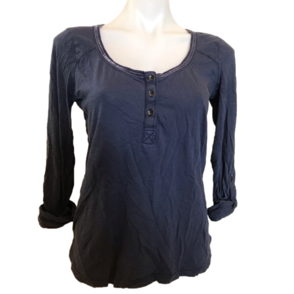 DKNY Navy T-shirt